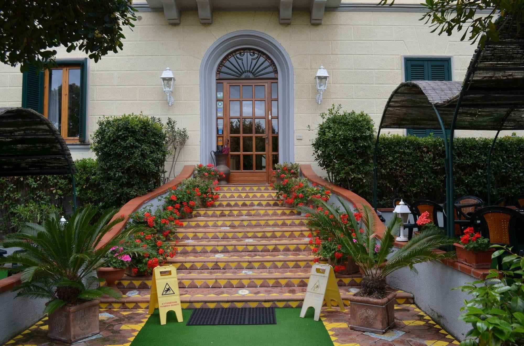 Hotel Leopoldo Castiglioncello Luaran gambar