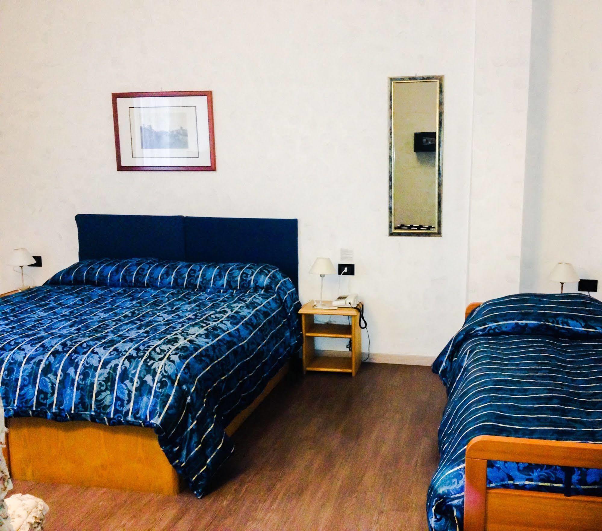 Hotel Leopoldo Castiglioncello Luaran gambar